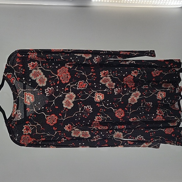 Lane Bryant Black and Red Floral Tunic - Picture 6 of 15